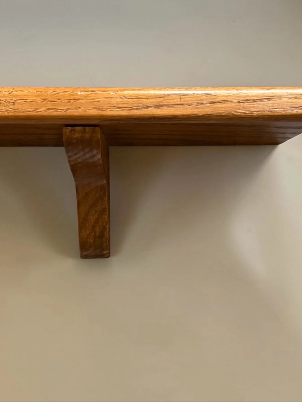 Vintage Solid Oak Rustic Plate Rail Gallery Wall Shelf 30” Corbels